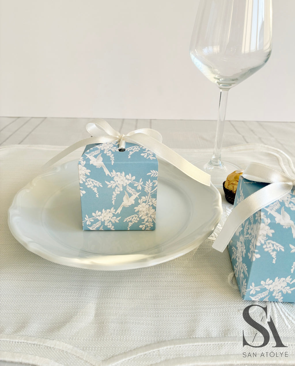 Baby Blue Hediyelik Kutu