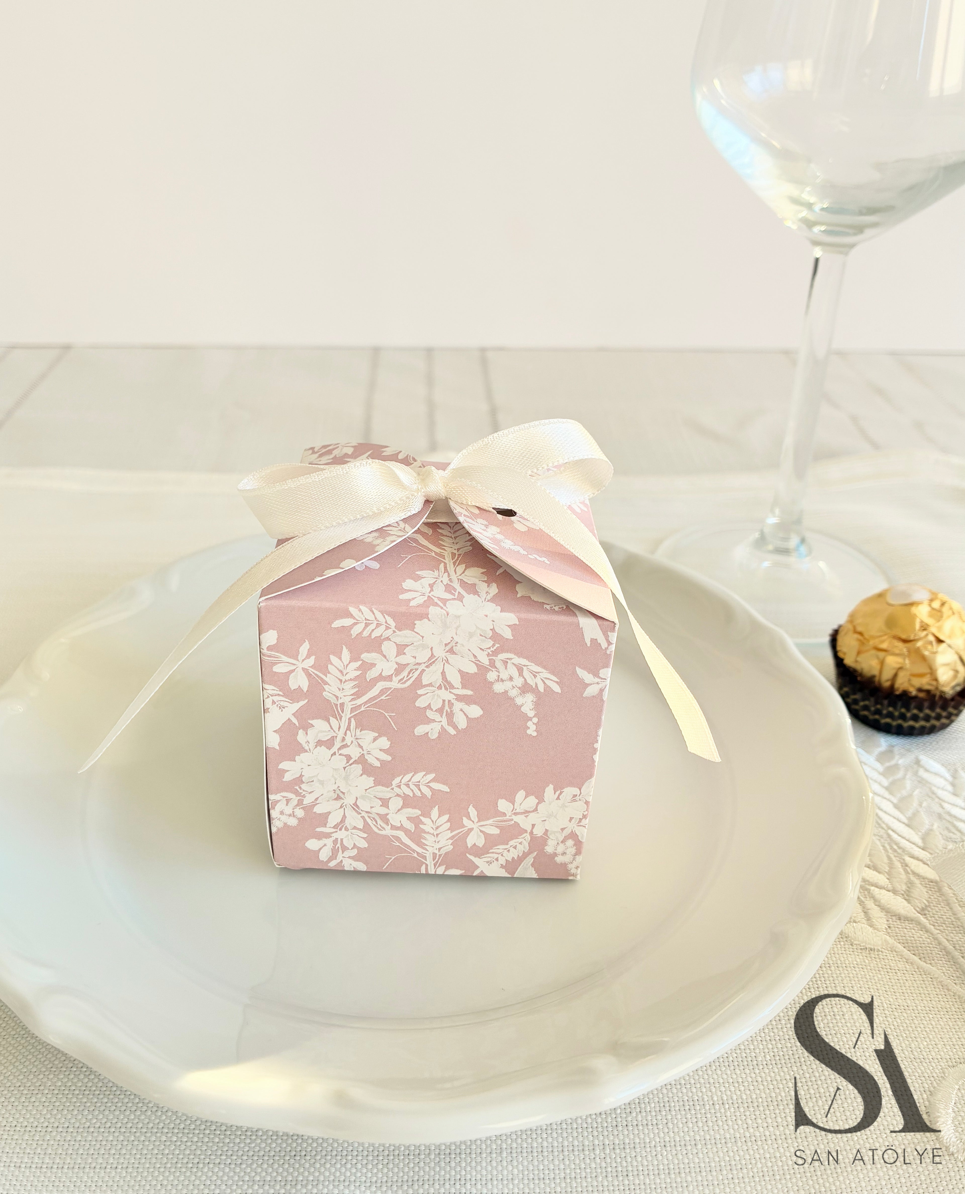 Rose Pink Hediyelik Kutu