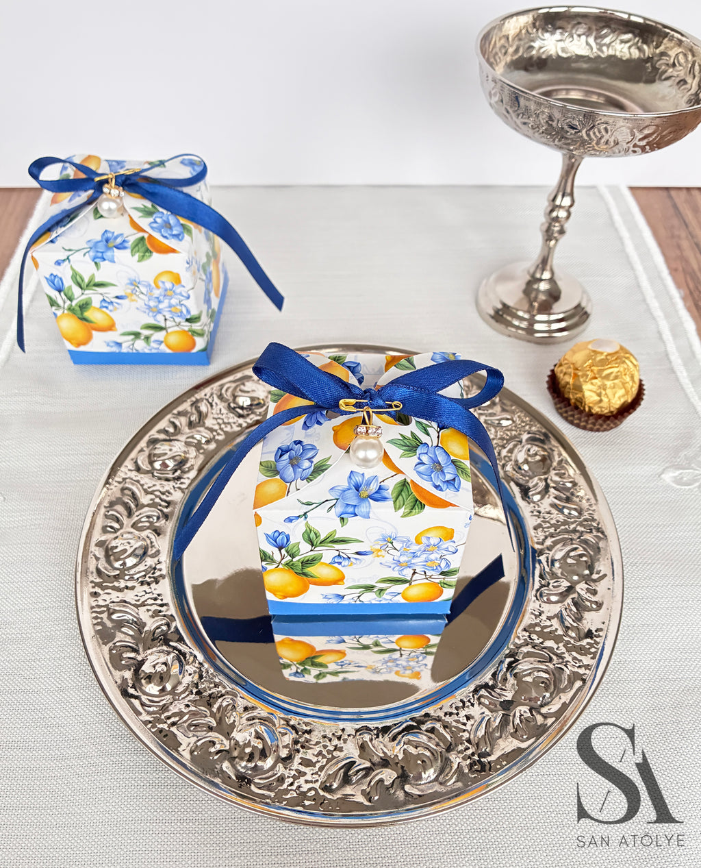 Lemon Breeze Floral Hediyelik Kutu