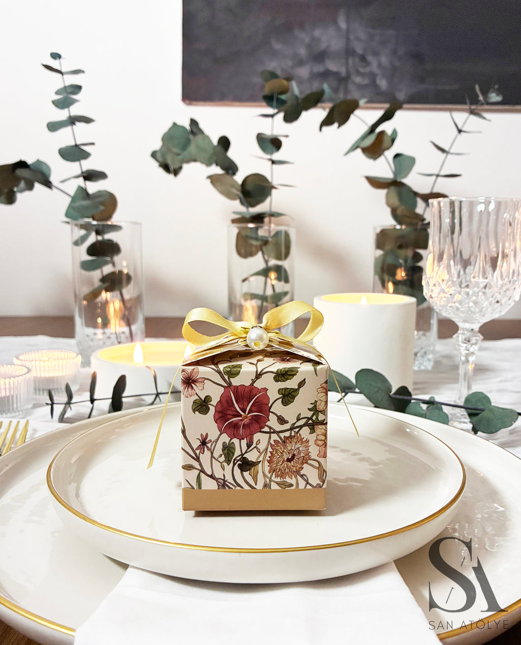 Honey Bloom Floral Hediyelik Kutu
