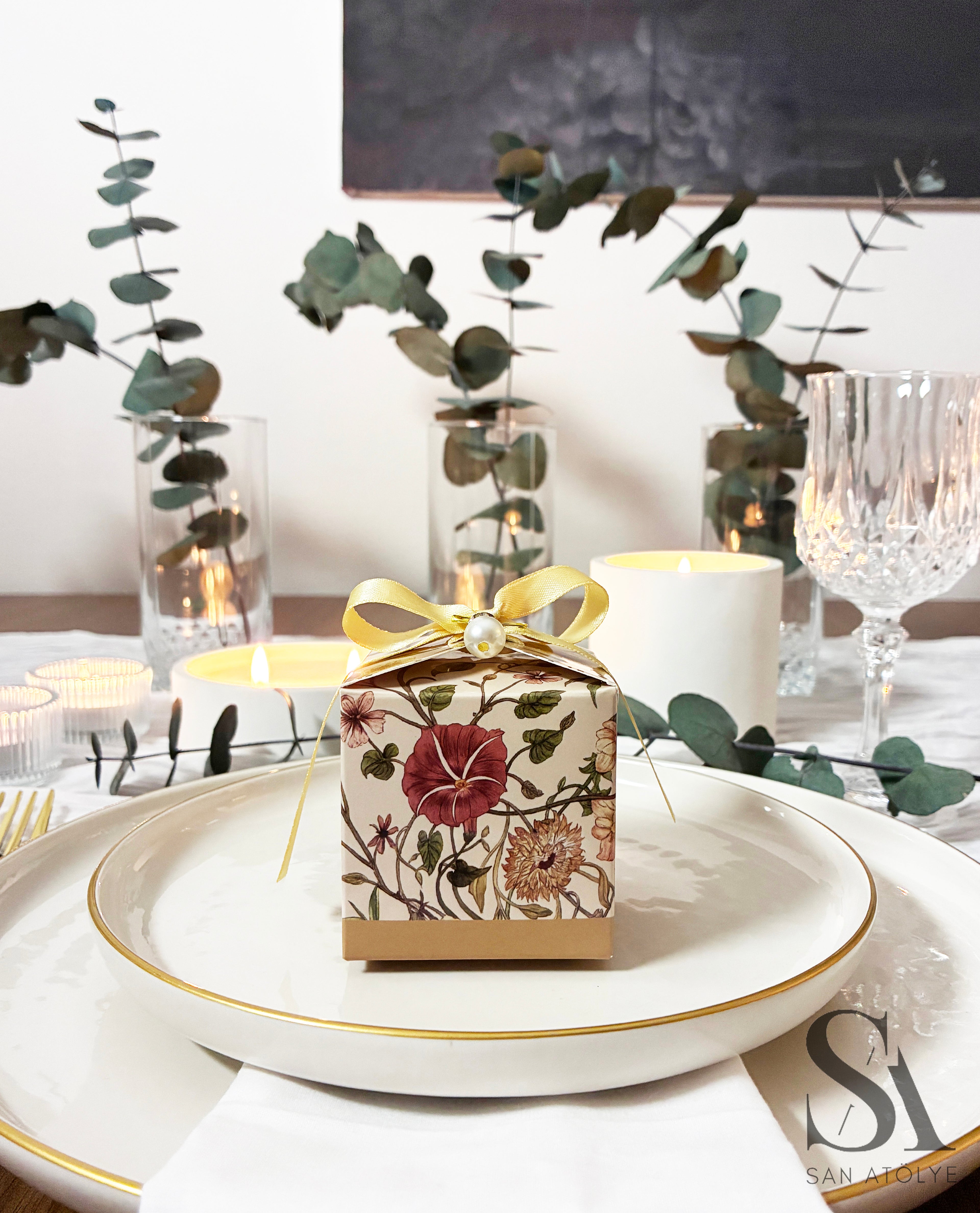 Honey Bloom Floral Hediyelik Kutu